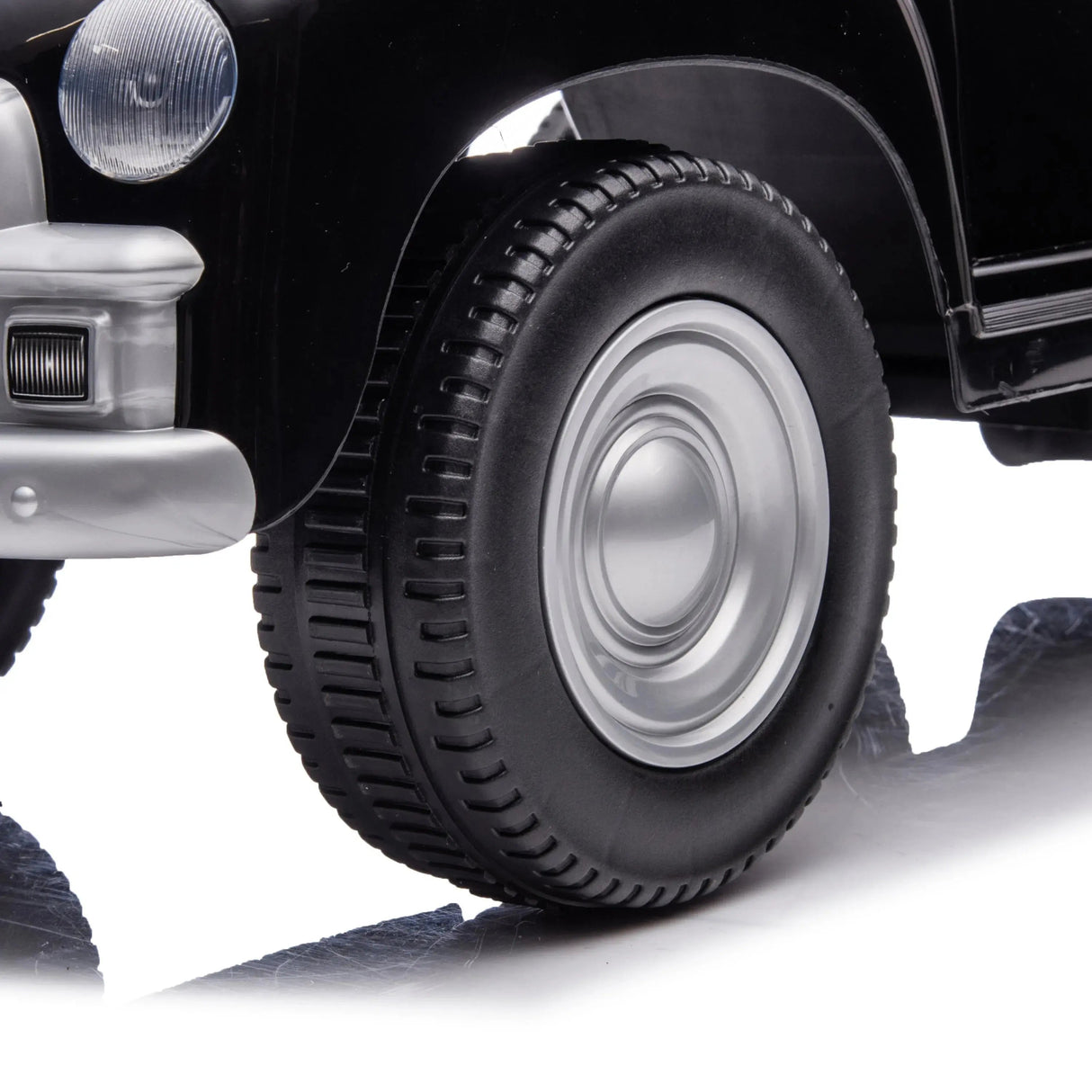 Toddlers Chevrolet 3100 Vintage Foot-To-Floor Ride-On Push Car with Music, Storage