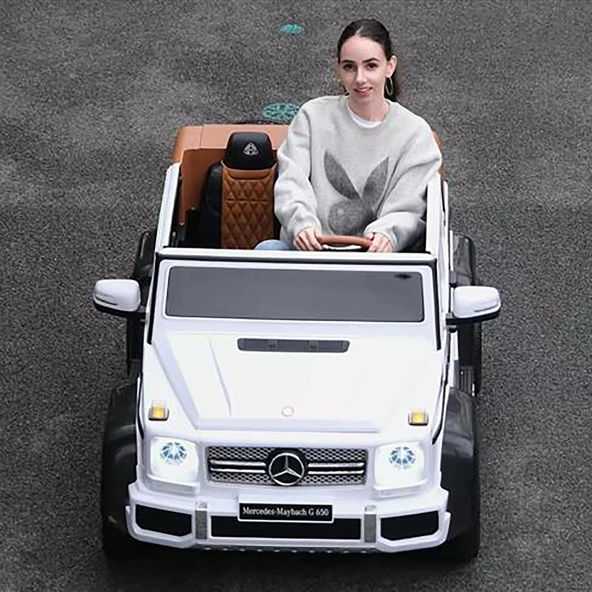 24V 200W Kids Mercedes-Benz Maybach 2-Seater Ride-On SUV with Air-Filled Rubber Tires, Music, Remote
