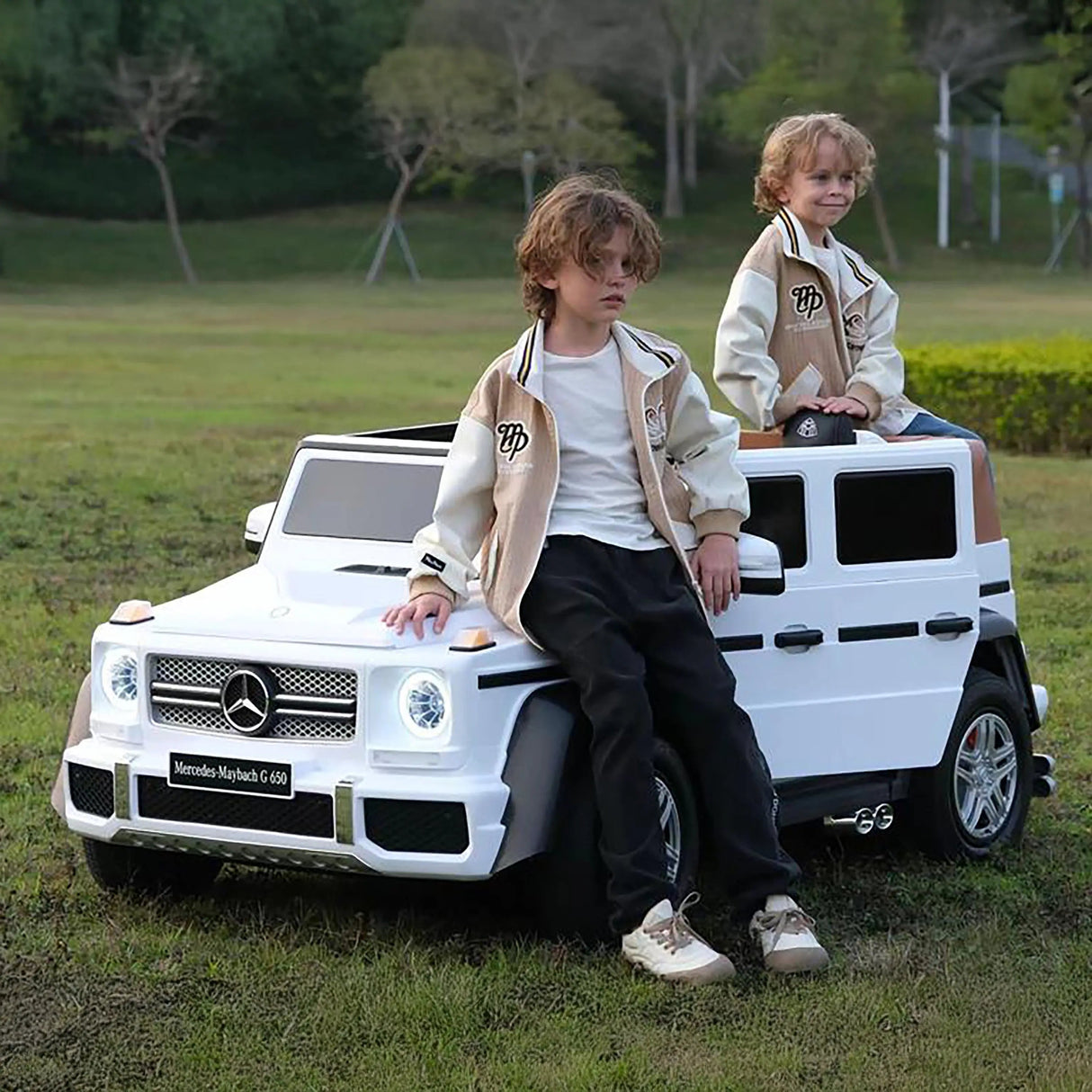 24V 200W Kids Mercedes-Benz Maybach 2-Seater Ride-On SUV with Air-Filled Rubber Tires, Music, Remote