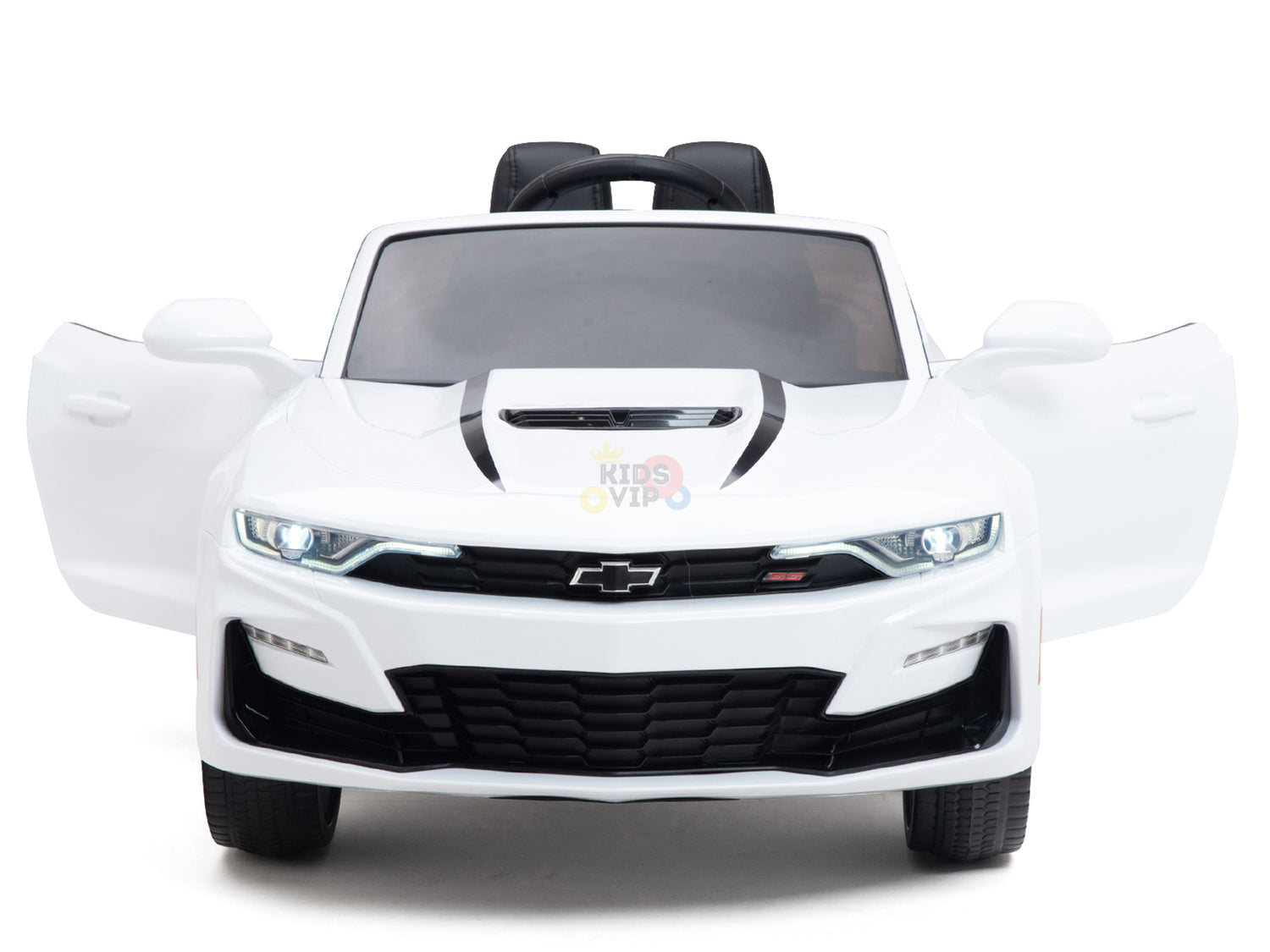 The White 12V Official Sport Chevrolet Camaro Ride-on Car for kids and toddlers features a sleek design with black hood detailing, open doors, windshield, realistic headlights, front grille, and offers the ultimate remote control ride-on experience.